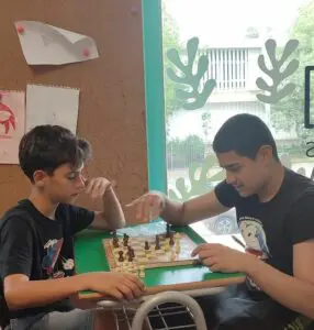 Moma New School - Chess time - chess 4