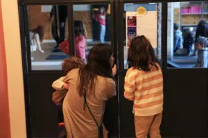 Moma New School - Bon dia :) - 6M1B8407 300x200
