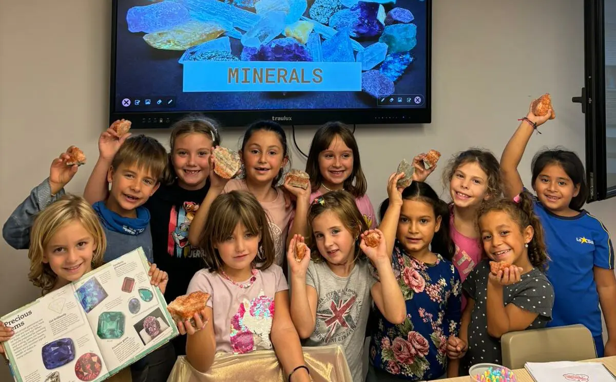 Moma New School - Projecte Minerals 🪨 - WhatsApp Image 2024 10 18 at 10.20.43 e1729242363622