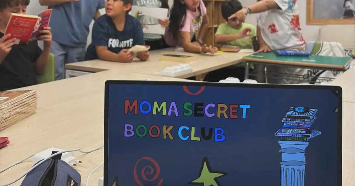 Moma New School - 📖MOMA SECRET BOOK CLUB🎀 - WhatsApp Image 2025 10 13 at 11.06.53